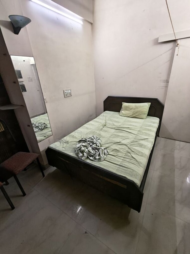 Bedroom, yashovardhan-society 1 Bedroom 500 Sq.Ft. Apartment In Mahim Mumbai 9967087