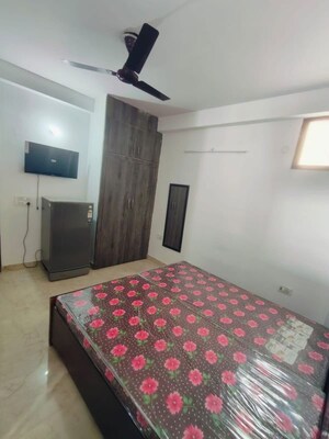 Bedroom in 1.5 BHK Builder Floor at Minarch Tower, Sector 44 – for Rent
