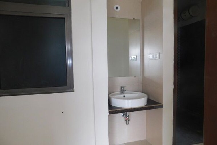 Bathroom, the-wadhwa-the-address 2 Bedroom 649 Sq.Ft. Apartment In Ghatkopar West Mumbai 9967030
