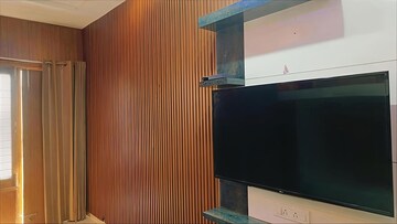 Furnished Amenities in 3 BHK Apartment at Skynet Towers, Patiala Road – for Rent