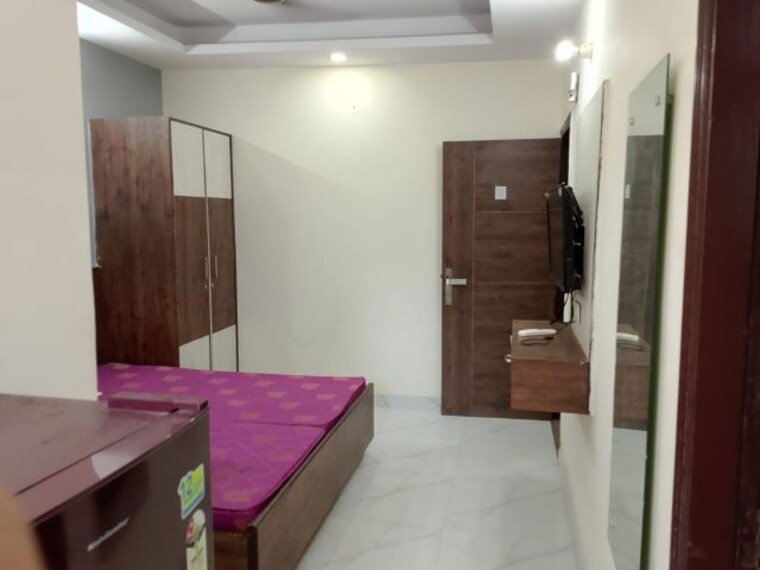 Bedroom, minarch-tower 1 RK 430 Sq.Ft. Builder Floor In Sector 44 Gurgaon 9967137