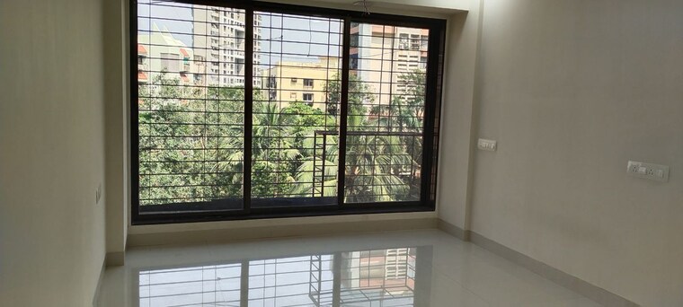 Room, cross-gate-apartment 2 Bedroom 725 Sq.Ft. Apartment In Andheri West Mumbai 9967115