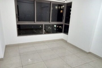 Room in 2 BHK Apartment at The Wadhwa The Address, Ghatkopar West – for Sale