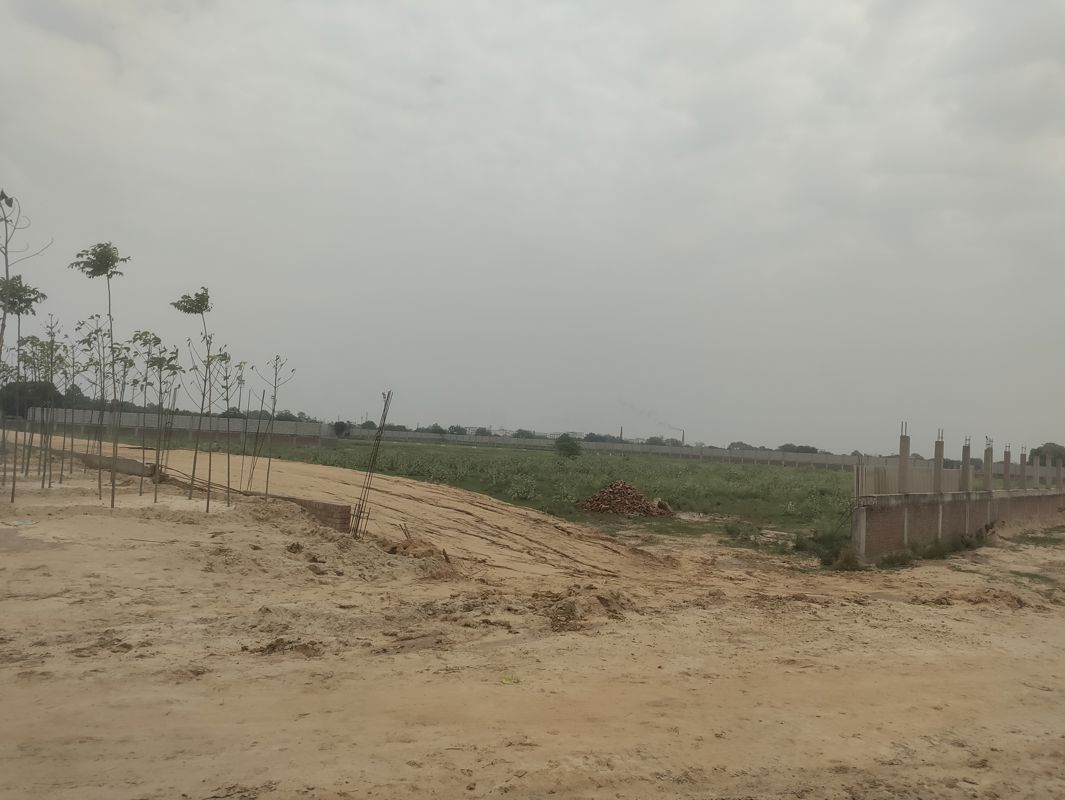 Plot For Sale in Amolik Blossom Woods