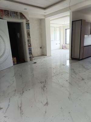 Room in 4 BHK Builder Floor at TDI The Grand Retreat, Sector 88 – for Sale