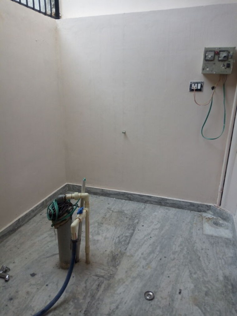 undefined, alpha ii greater noida 1 Bedroom 60 Sq.Mt. Independent House In Alpha Ii Greater Noida Greater Noida 9967352