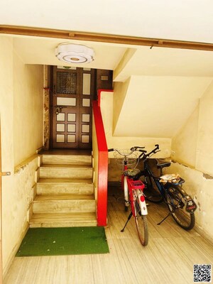 Staircase in 6+ BHK Villa at Vashi Sector 28 – for Sale