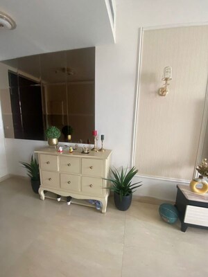 Room in 3 BHK Apartment at Ireo Skyon, Sector 60 – for Sale