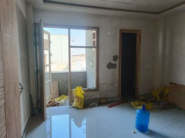 Room in 3 BHK Builder Floor at TDI The Grand Retreat, Sector 88 – for Sale