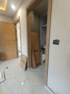 Bathroom in 3 BHK Builder Floor at TDI The Grand Retreat, Sector 88 – for Sale