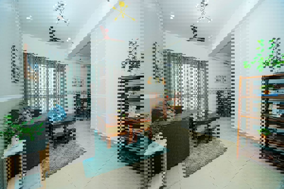 3 BHK + Servant Room 1750 Sq.Ft. Apartment in Gardenia Glory