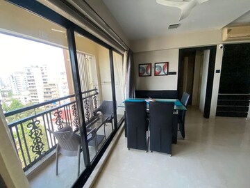 Balcony in 3.5 BHK Apartment at Khar West – for Rent