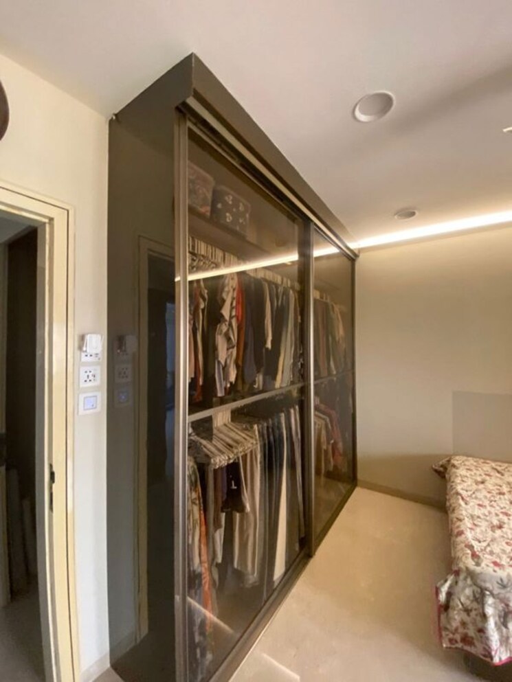 undefined, khar west 3.5 Bedroom 1100 Sq.Ft. Apartment In Khar West Mumbai 9967437