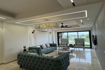 Bedroom in 3 BHK Builder Floor at Marathahalli – for Sale