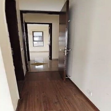 Room in 2.5 BHK Apartment at The Wadhwa The Address, Ghatkopar West – for Sale