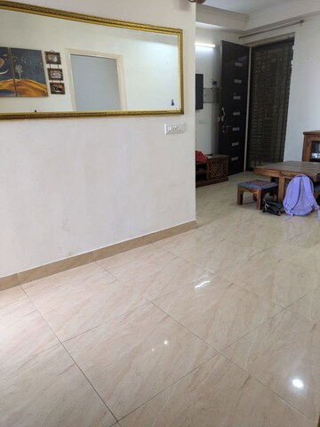 Room in 2 BHK Apartment at Gaur City-2, Gaur City 2 – for Rent