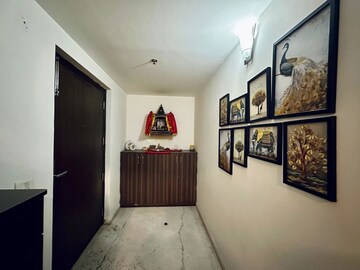 Bedroom in 3 BHK Apartment at Smart World Orchard, Sector 61 – for Sale