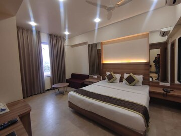 3 BHK Apartment For Rent in Ireo Skyon, Sector 60