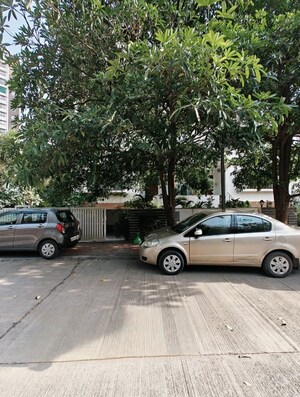 Parking in 5 BHK Independent House at Gera Isle Royale, Bavdhan – for Sale