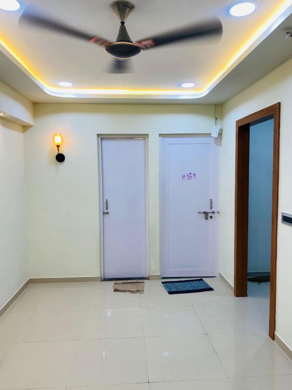 1 BHK Apartment For Rent in Raymond Aashiyana