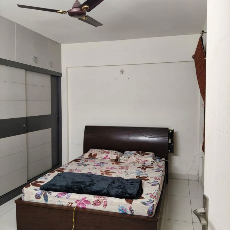 Bedroom, mahaveer-celesse 2 Bedroom 1171 Sq.Ft. Apartment In Sonnapanahalli Bangalore 9968008