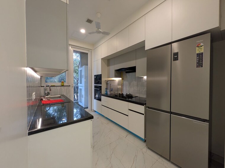 Kitchen, kailash colony 2 Bedroom 200 Sq.Yd. Builder Floor In Kailash Colony Delhi 9968070