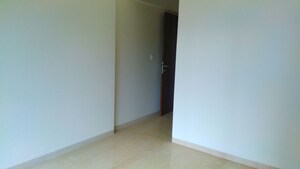 Room in 2 BHK Apartment at HK Orchid Residences, Andheri West – for Rent