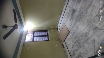 Furnished Amenities in 2 BHK Builder Floor at Mehrauli – for Rent