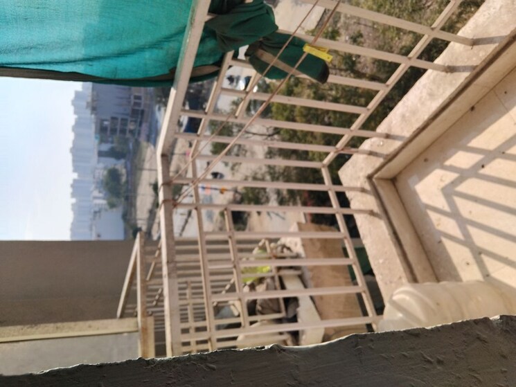 undefined, puri-pratham 1 RK 300 Sq.Ft. Apartment In Sector 84 Faridabad 9968148