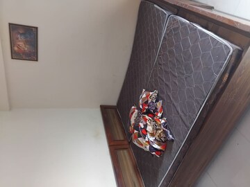 Furnished Amenities in 1 RK Apartment at Puri Pratham, Sector 84 – for Rent