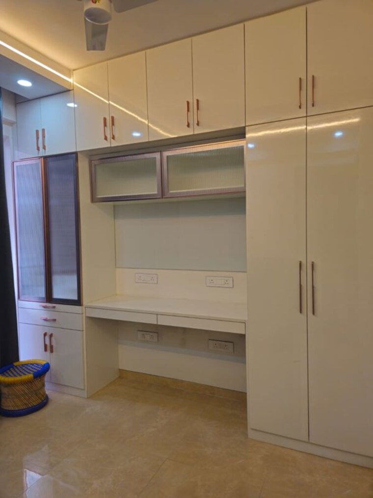 Kitchen, signature-global-park-4-and-5 3 Bedroom 1120 Sq.Ft. Builder Floor In Sohna Sector 36 Gurgaon 9968163