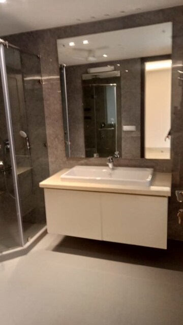 Bathroom in 4 BHK Builder Floor at Safdarjung Enclave – for Rent