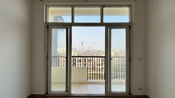 Room in 2.5 BHK Apartment at Nimbus The Hyde park, Sector 78 – for Sale