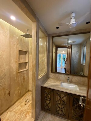 Living Room in 4 BHK Builder Floor at Hauz Khas Enclave – for Rent