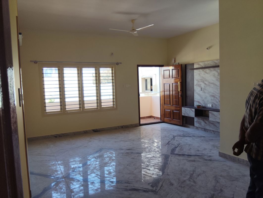 2 BHK + Pooja Room Apartment For Rent in Kodigehalli