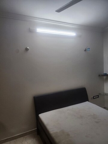 Bedroom in 3 BHK Apartment at Bandra West – for Rent