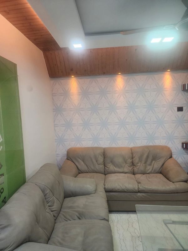 3 BHK + Pooja Room Apartment For Rent in Bandra West