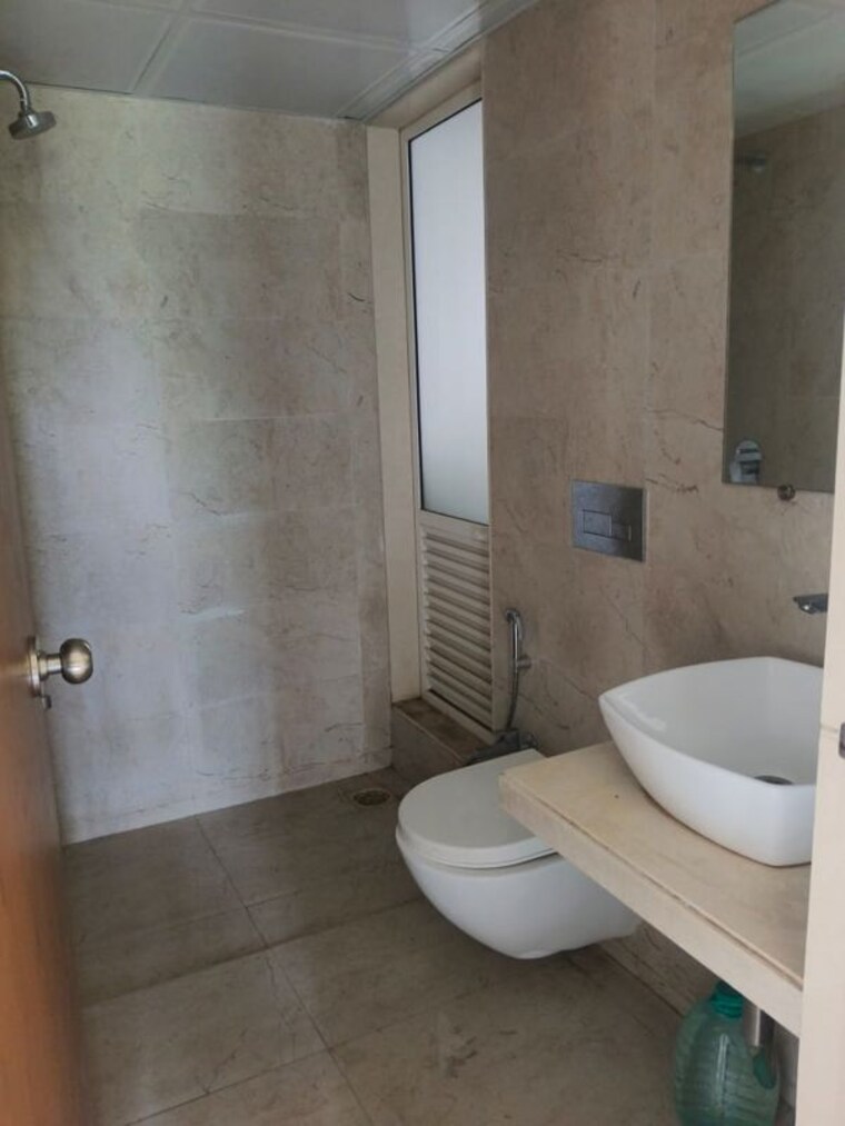 Bathroom, dosti-west-county 2 Bedroom 692 Sq.Ft. Apartment In Balkum Pada Thane 9968208