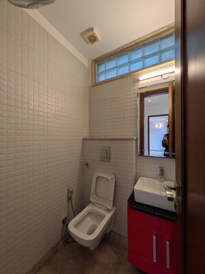 Bathroom in 3 BHK Builder Floor at Defence Colony – for Rent