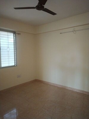 Room in 3 BHK Apartment at Bariatu – for Rent