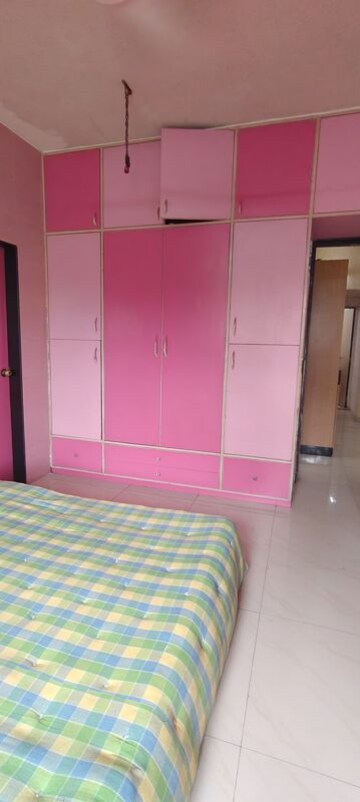 Room in 3 BHK Apartment at Gokuldham Complex, Goregaon East – for Rent