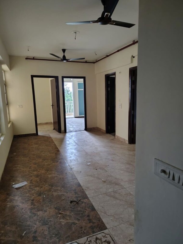 Room, jm-park-sapphire 2 Bedroom 927 Sq.Ft. Apartment In Ramprastha Greens Ghaziabad 9968383