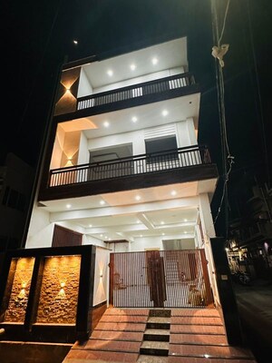 2 BHK Independent House For Rent in Rishi Nagar