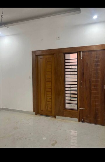 Room in 2 BHK Independent House at Rishi Nagar – for Rent