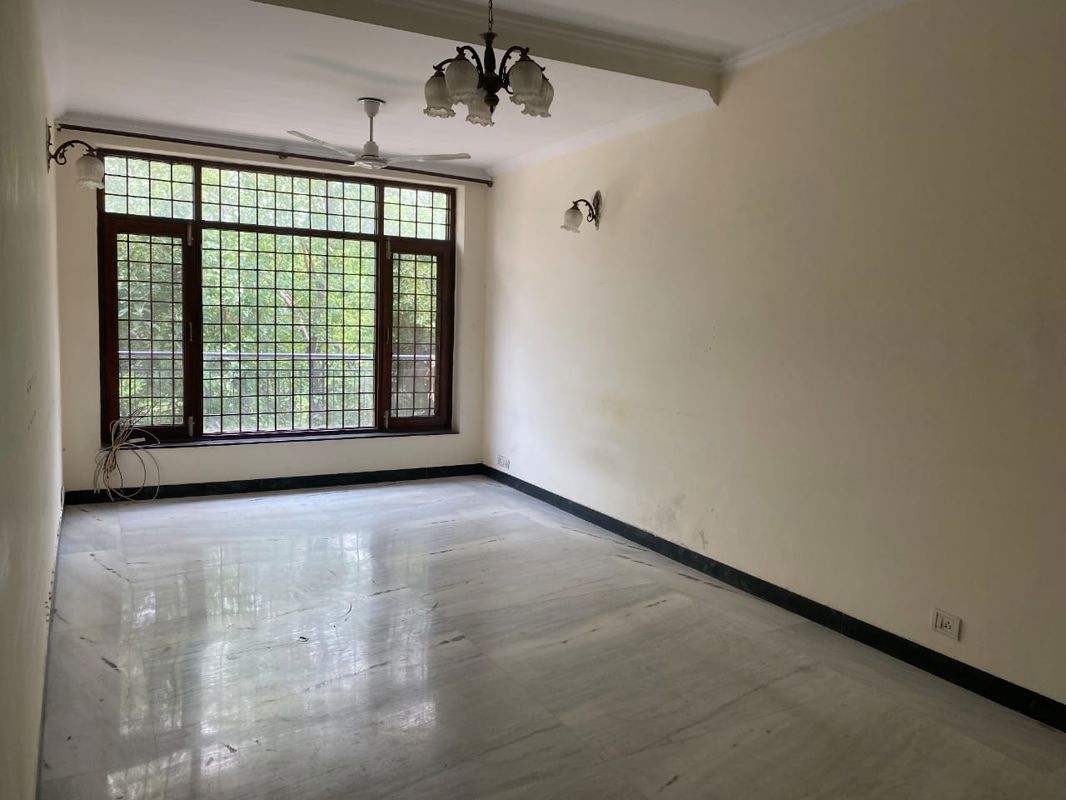 4 BHK + Store Room Apartment For Rent in Vasant Kunj