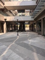 565 Sq.Ft. Retail Shop in Bhutani City Center