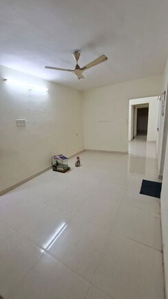 2 BHK + Pooja Room Apartment For Rent in Karan Sara Apartment