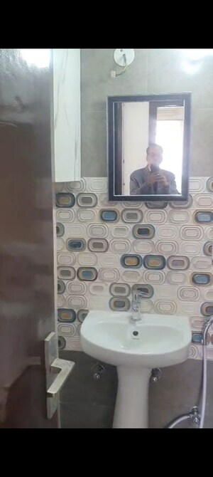 Bathroom in 3 BHK Apartment at Rise Organic Homes, Mahurali – for Rent