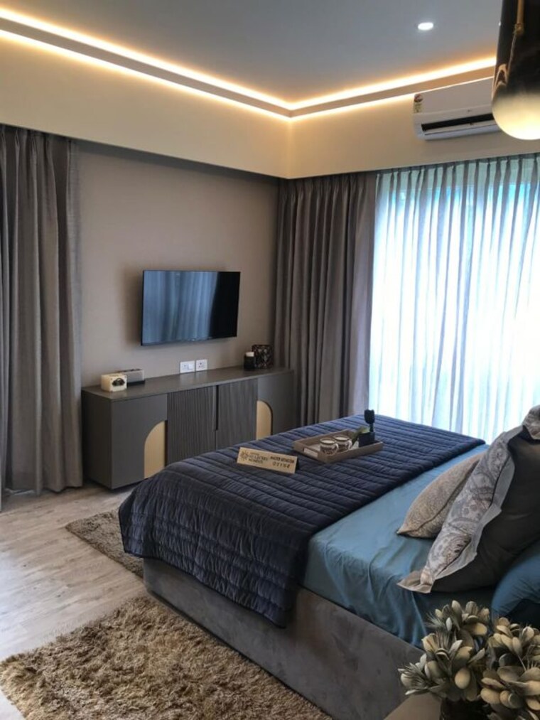 Bedroom, central-park-flower-valley 3 Bedroom 250 Sq.Yd. Builder Floor In Sohna Sector 33 Gurgaon 9968450