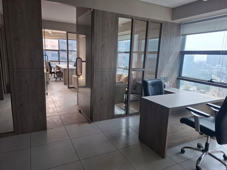 Living Room, science city Commercial Office Space in IT/SEZ 1529 Sq.Ft. In Science City Ahmedabad 9968465